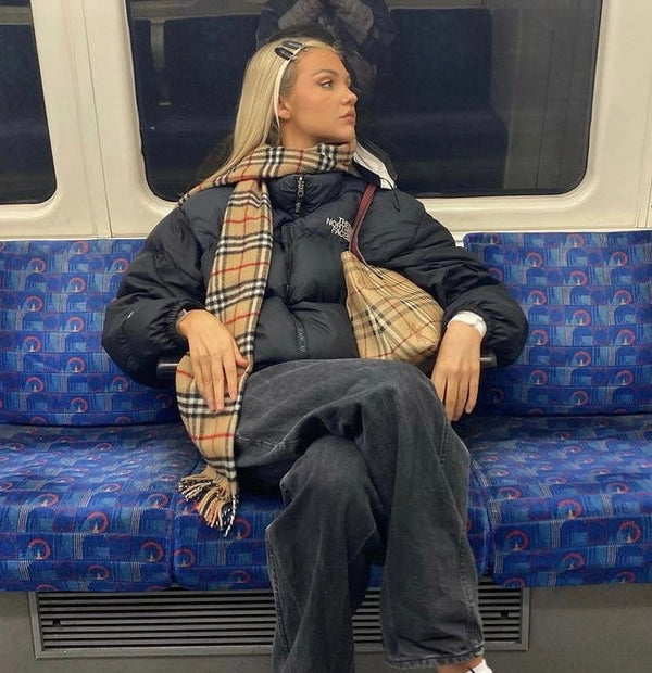 Écharpe Burberry – Accessorio premium elegante