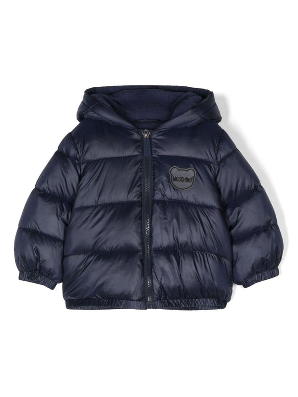 Giubbotto imbottito per neonati Moschino Kids blu con applicazione logo – Accessorio premium elegante