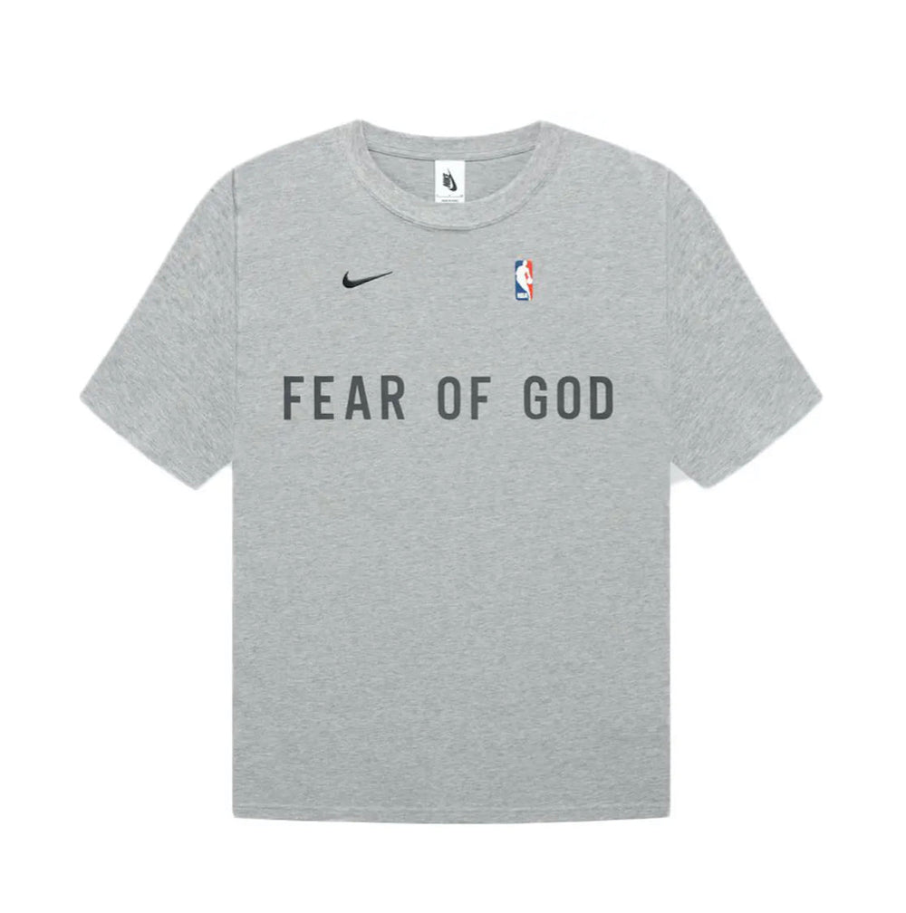 T shirt Nike x Fear of God – Accessorio premium elegante