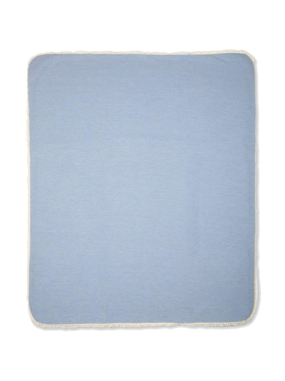 Coperta con bordo in pizzo – Accessorio premium elegante