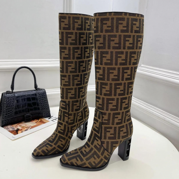 Bottes Fendi – Accessorio premium elegante