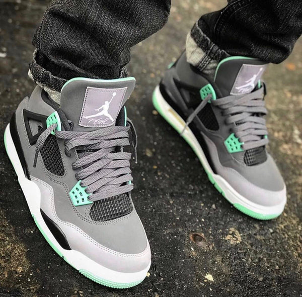 Air Jordan 4 – Accessorio premium elegante