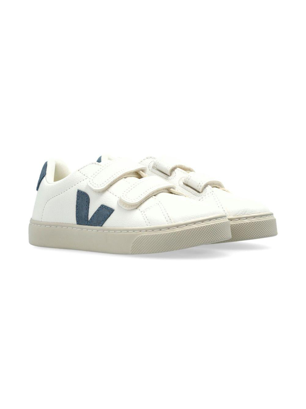 Sneakers per bambino VEJA Kids bianche con applicazione logo