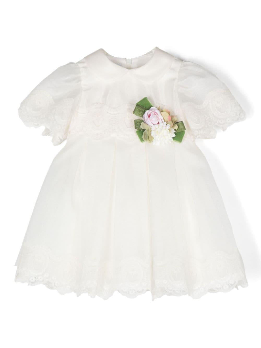 Abito per neonata Colorichiari bianco con applicazione a fiori – Accessorio premium elegante