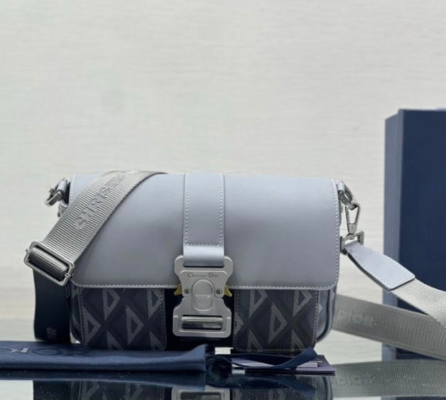 Sacoche Dior – Accessorio premium elegante