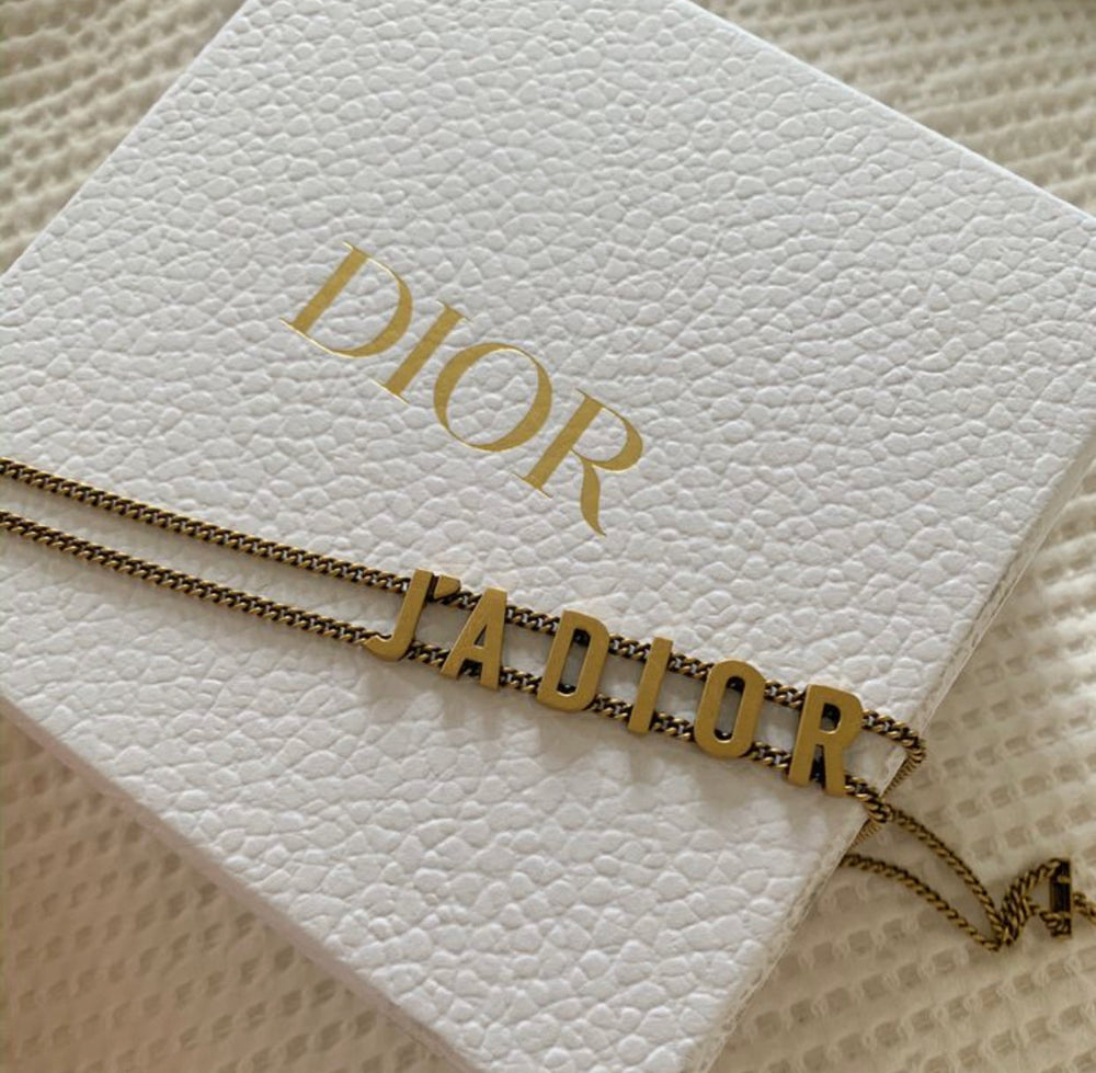 Choker Dior – Accessorio premium elegante
