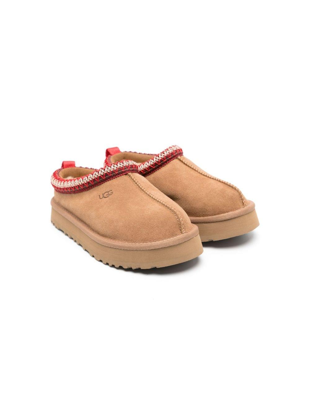 Slippers per bambina UGG Kids Tazz beige con cuciture decorative – Accessorio premium elegante