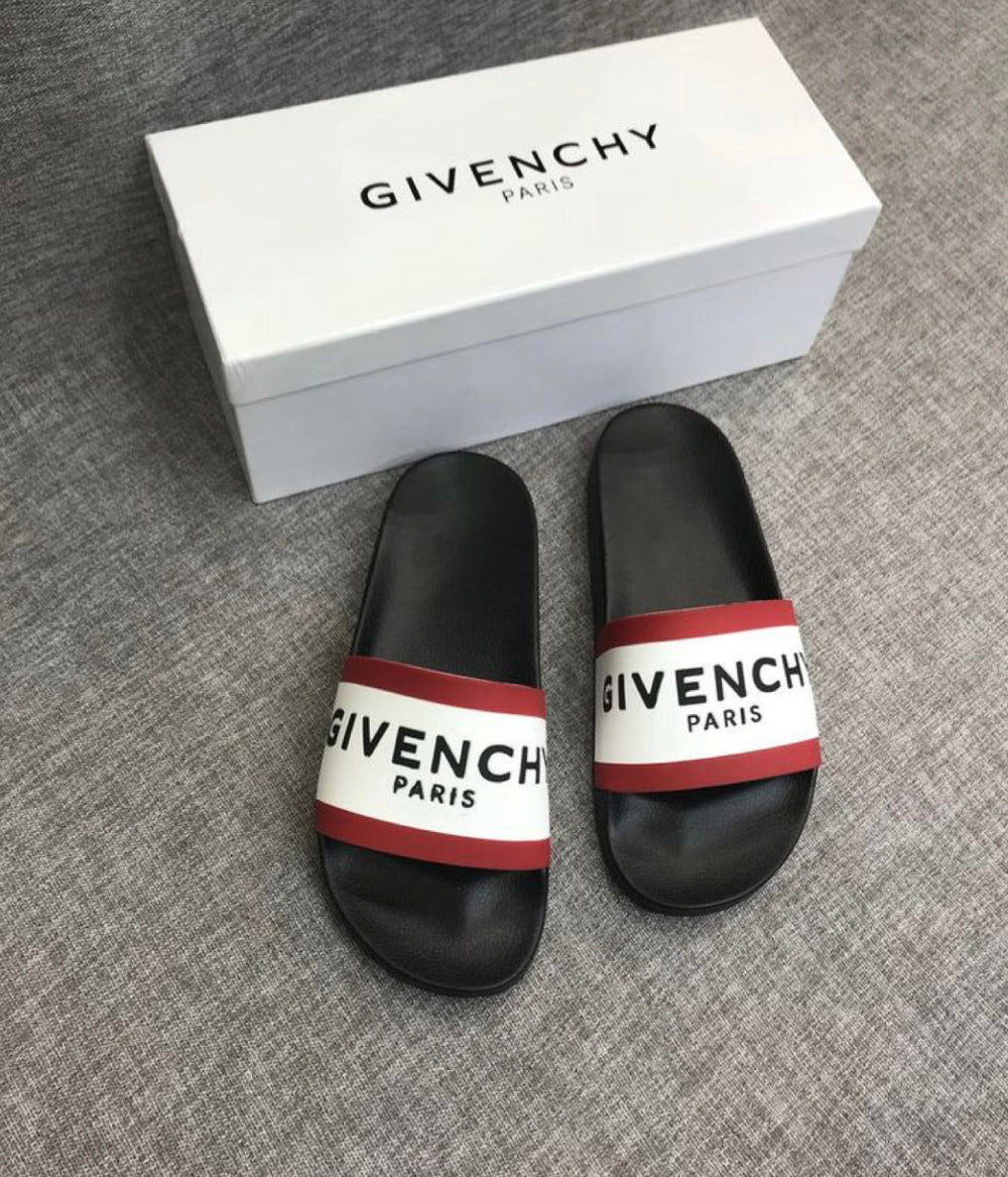 Claquettes Givenchy – Accessorio premium elegante