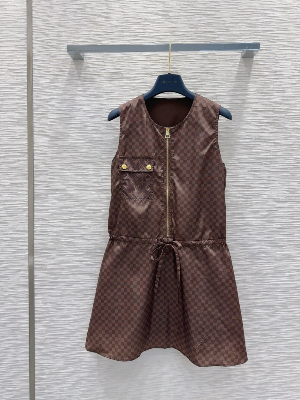 LV 25 Elegant Vest Dress Brown Polyester – Accessorio premium elegante