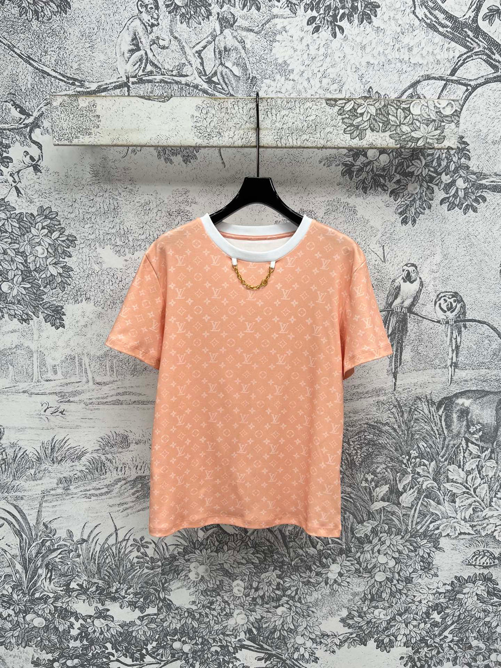 LV 25 Age-Reducing Simple T-Shirt Orange Cotton – Accessorio premium elegante
