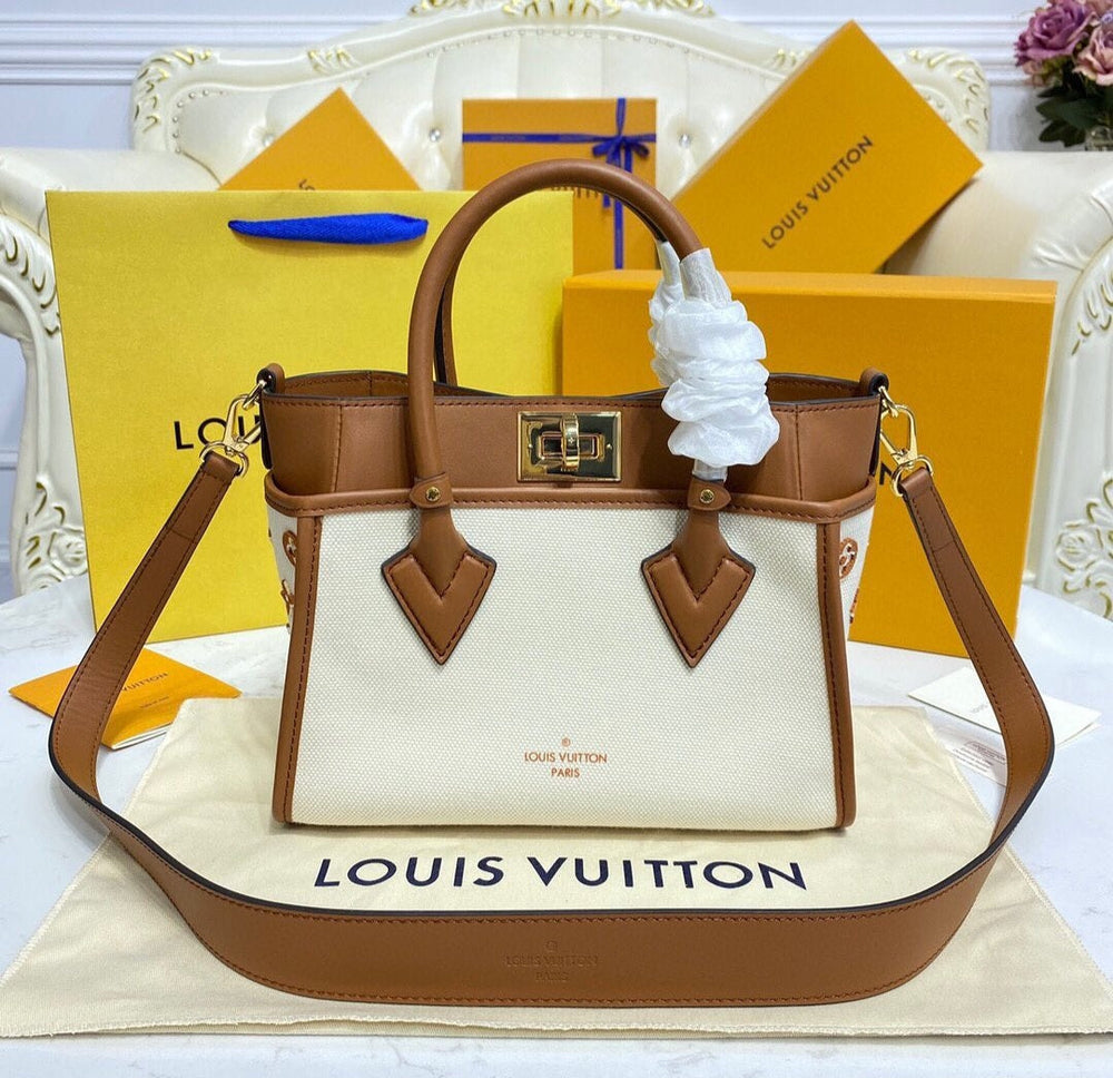 Lv tote On My Side PM – Accessorio premium elegante